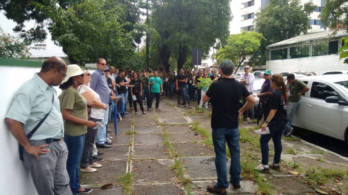 Reunião da diretoria do Sintape com os funcionários da CPRH